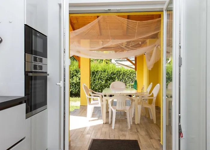 Francois By Interhome *